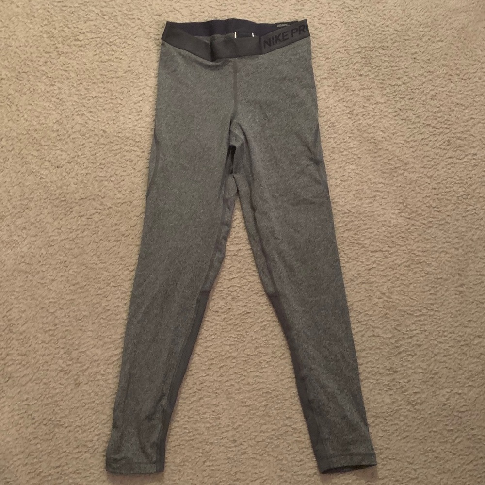 Nike sports leggings